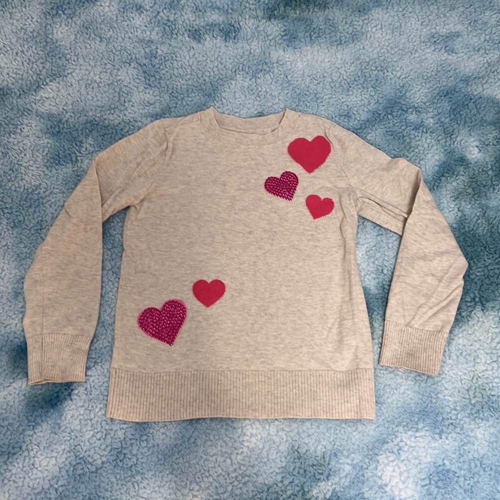 Lightweight sweater
